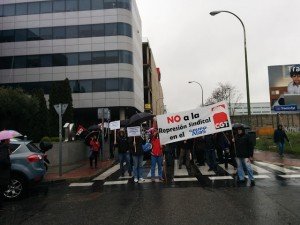 20160404 Mani contra represion Sindical 01